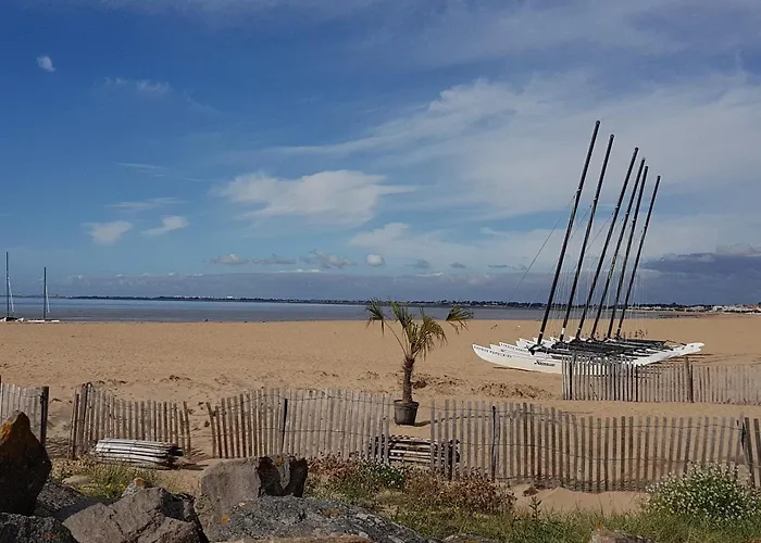 Duplex 3 Pieces A Deux Pas De La Avec Parking - 4 Pers - Fr-1-706-16 Apartment *