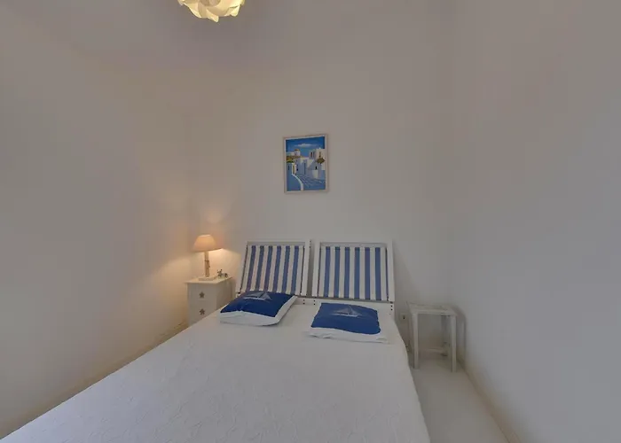 Duplex 3 Pieces A Deux Pas De La Avec Parking - 4 Pers - Fr-1-706-16 Apartment Châtelaillon-Plage